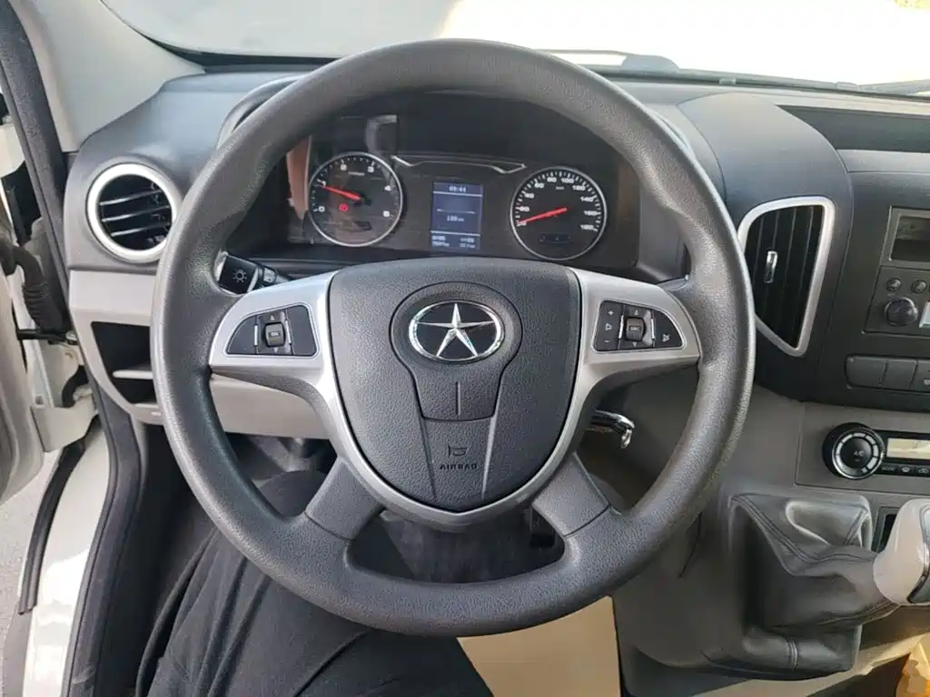JAC Xingrui — миниатюра 11