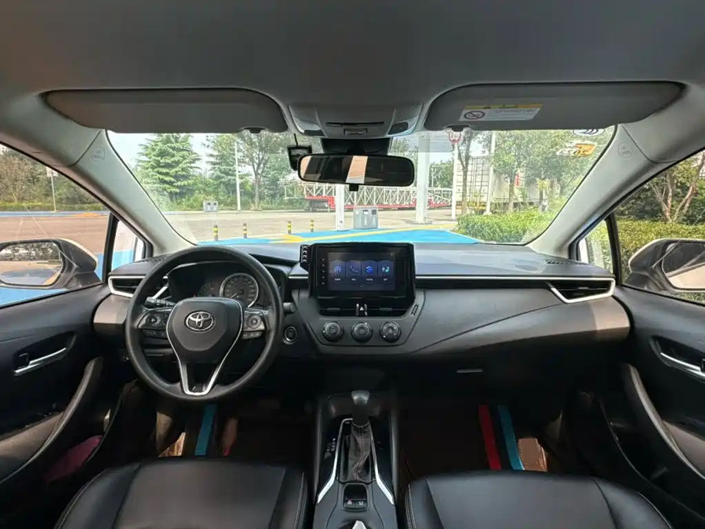Toyota Corolla — миниатюра 4