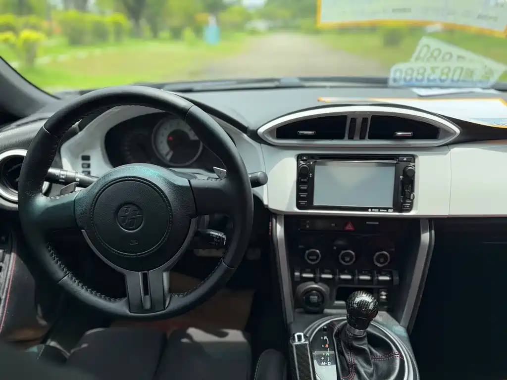 Toyota 86 2.0L Auto Luxury Type, фото 10
