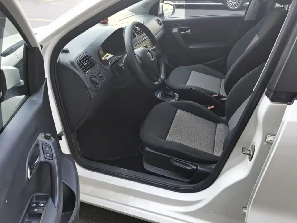 Volkswagen Polo — миниатюра 16