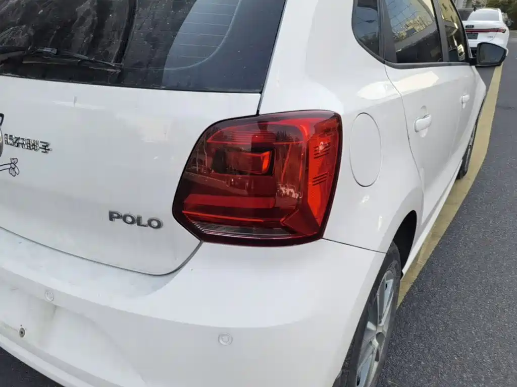 Volkswagen Polo — миниатюра 8