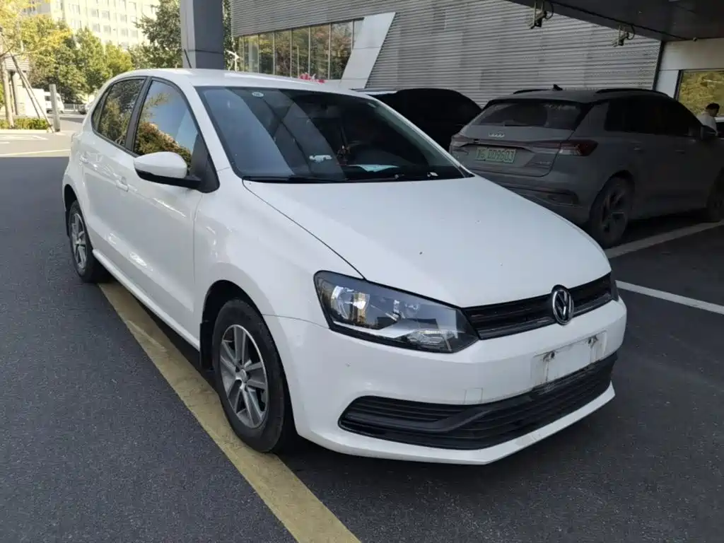 Volkswagen Polo — миниатюра 4