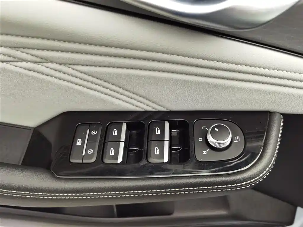 GEELY AUTOMOBILE XINGRUI