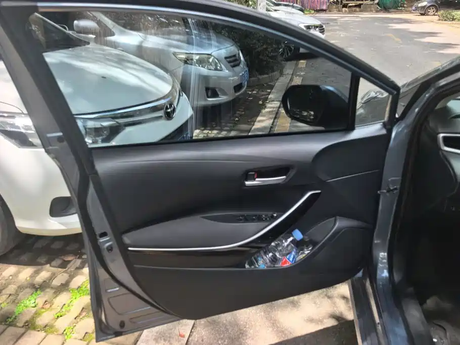 Toyota Corolla — миниатюра 7