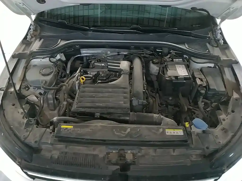 Volkswagen Golf — миниатюра 20