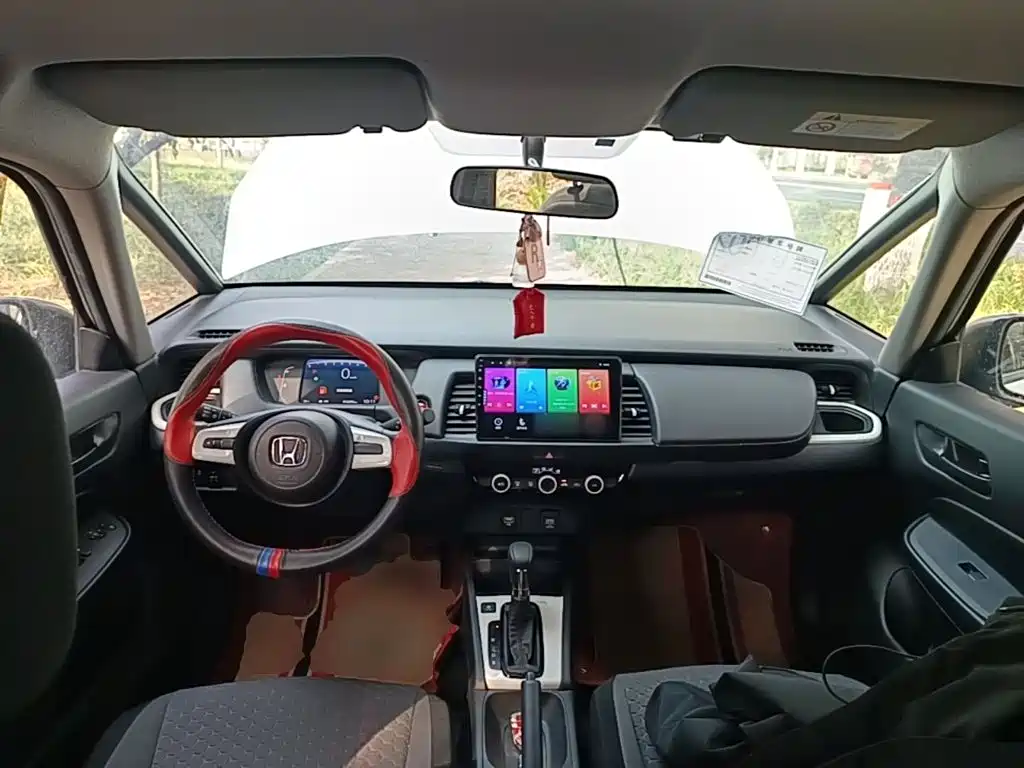 Honda Fit — миниатюра 10
