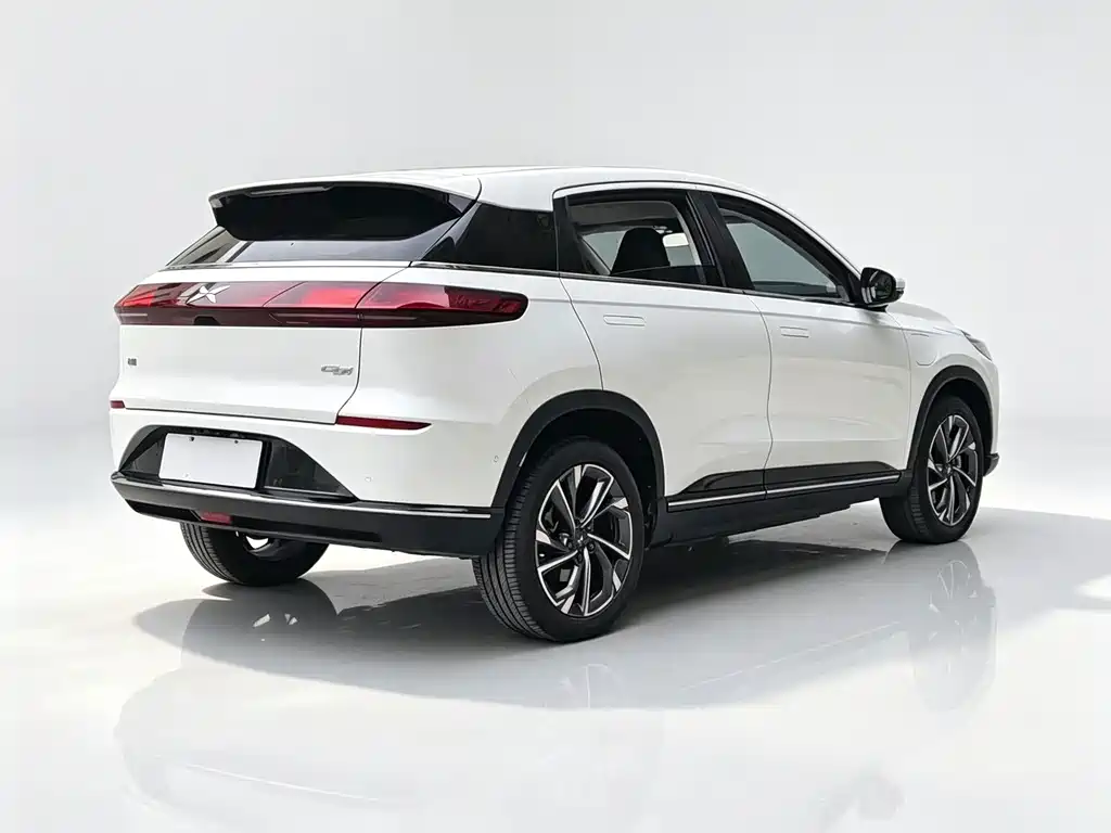 XPeng G3 — миниатюра 6