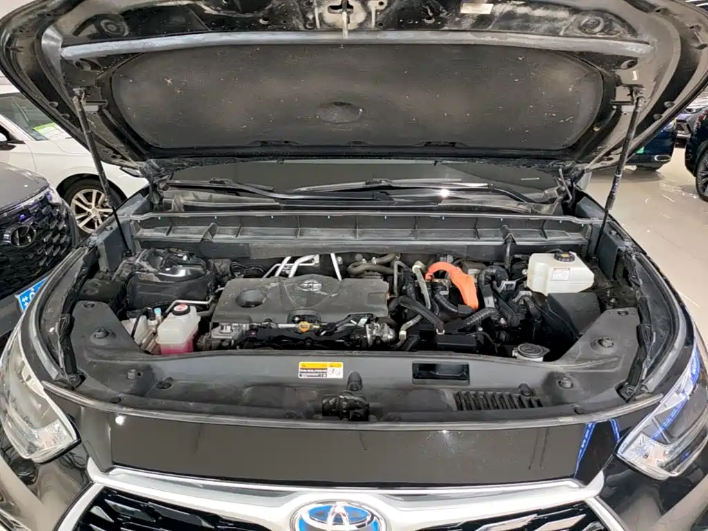 Toyota Highlander — миниатюра 20