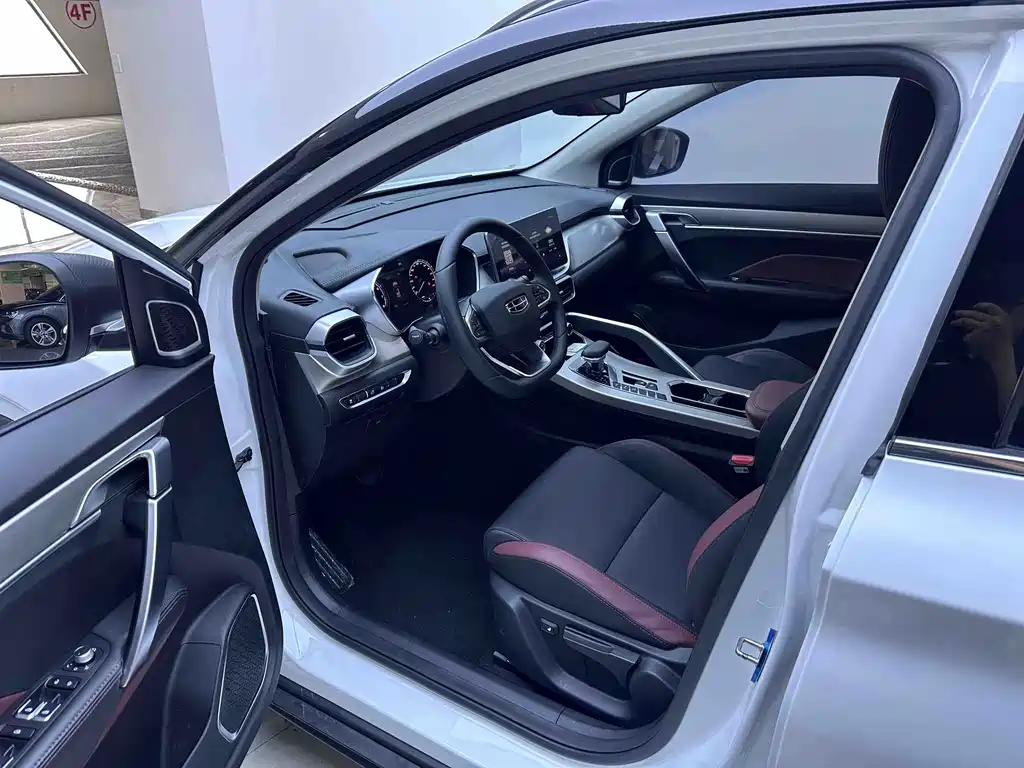 Geely Binyue 2021 1.4T DCT