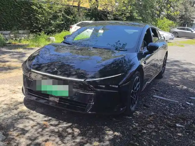 2024 Xpeng P7