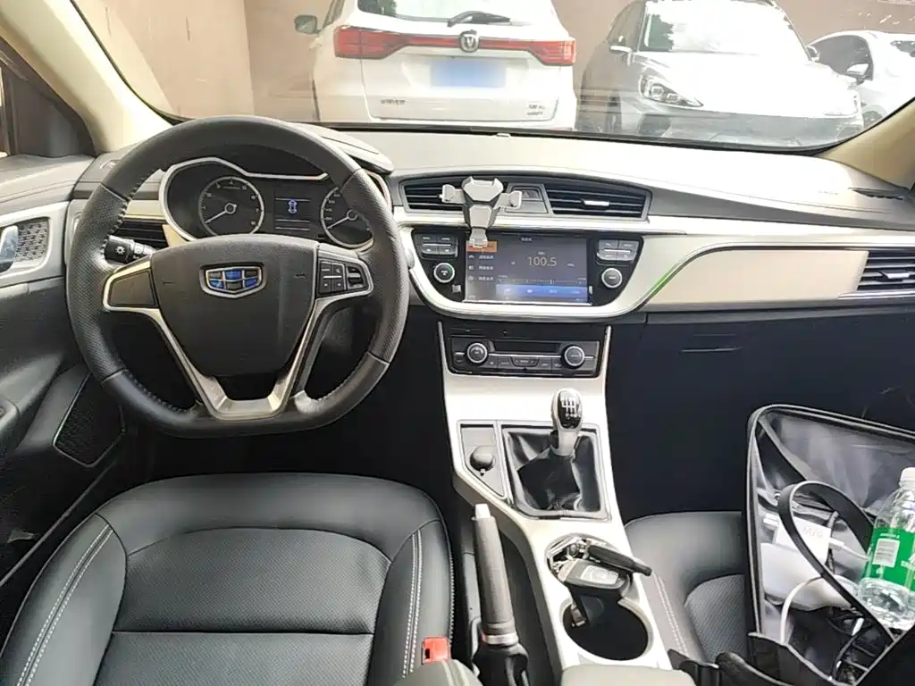 Geely Emgrand GL — миниатюра 10