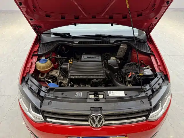 Volkswagen Polo 1.5L Auto Safety Enjoy Type, фото 15