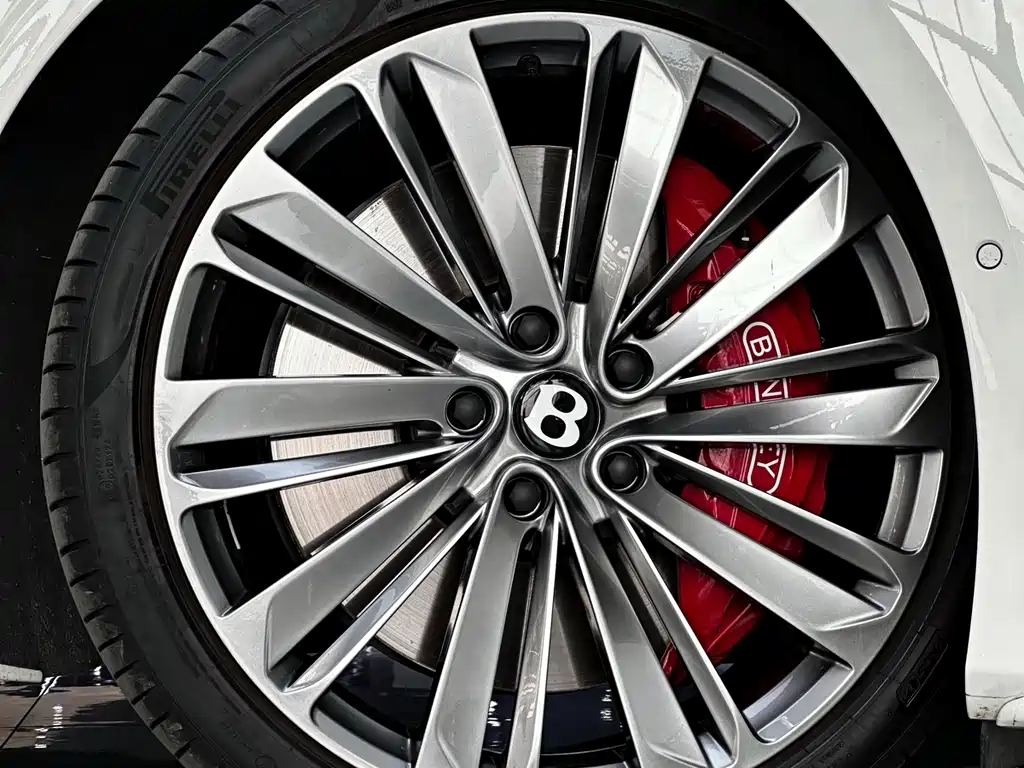 Bentley Continental PHEV — миниатюра 8