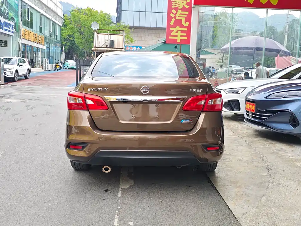 Nissan Sylphy — миниатюра 11