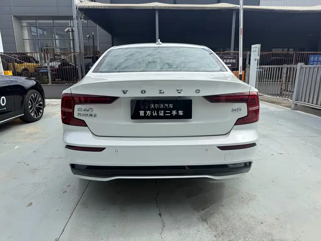 Volvo S60 — миниатюра 7