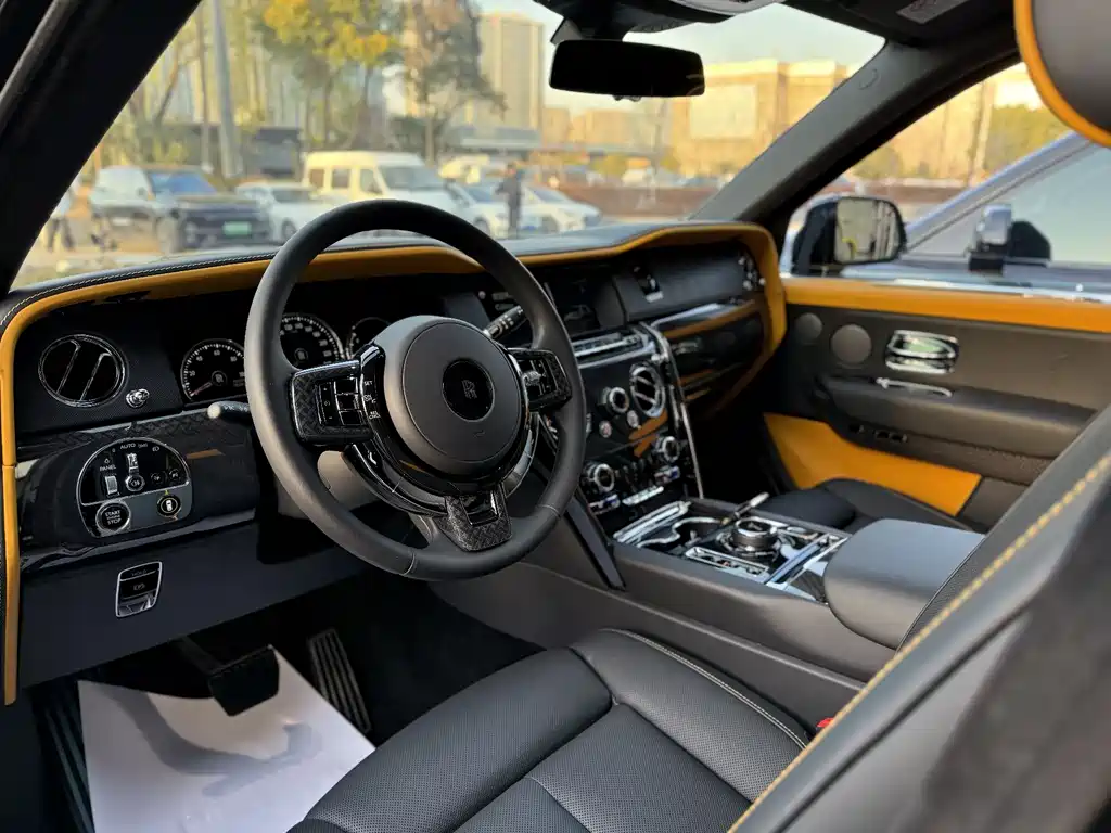 ROLLS-ROYCE CULLINAN