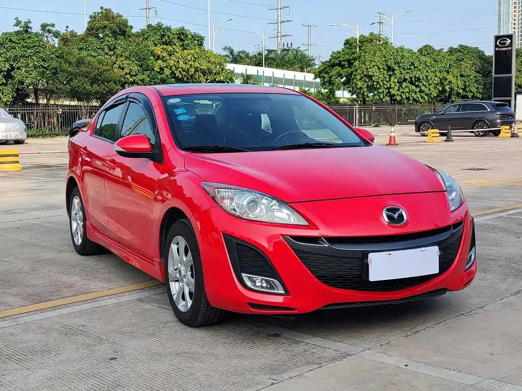 Mazda 3 Xingcheng — миниатюра 3