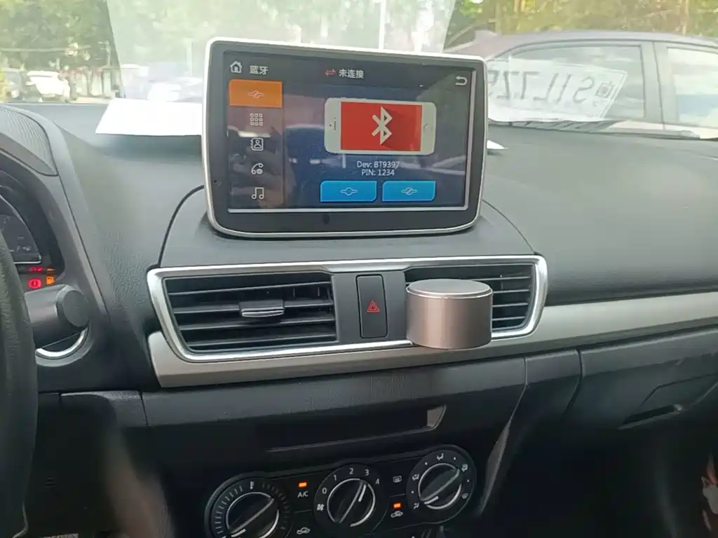 Mazda 3 Axela — миниатюра 13