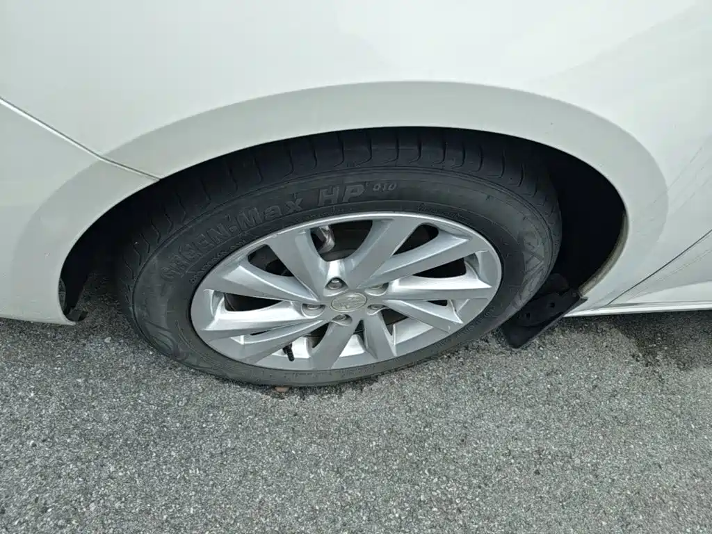 Buick Verano — миниатюра 23