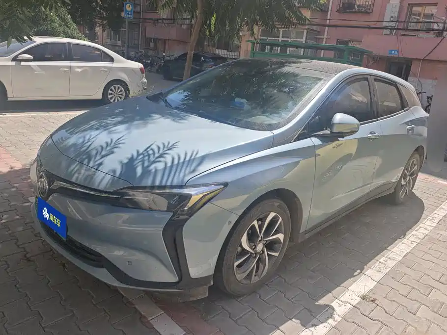 Buick Velite 6