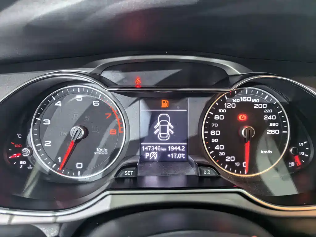 Audi A4L — миниатюра 7