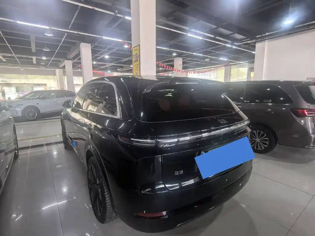 Li Auto IDEAL L7