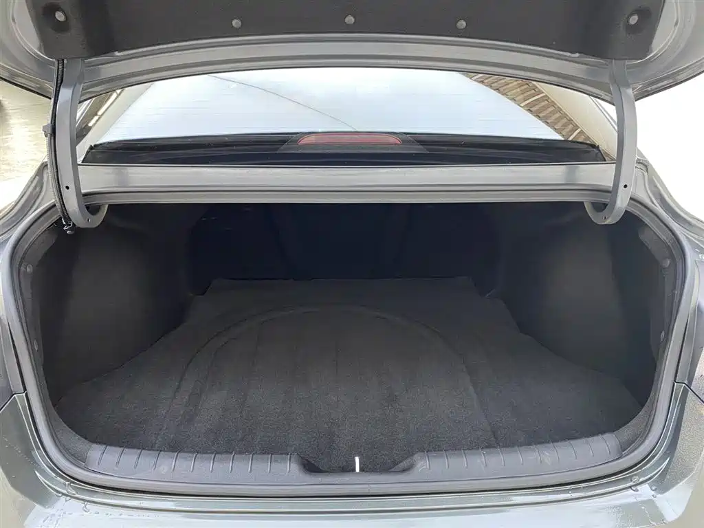 Hyundai Elantra id 4514214 из Китая 20