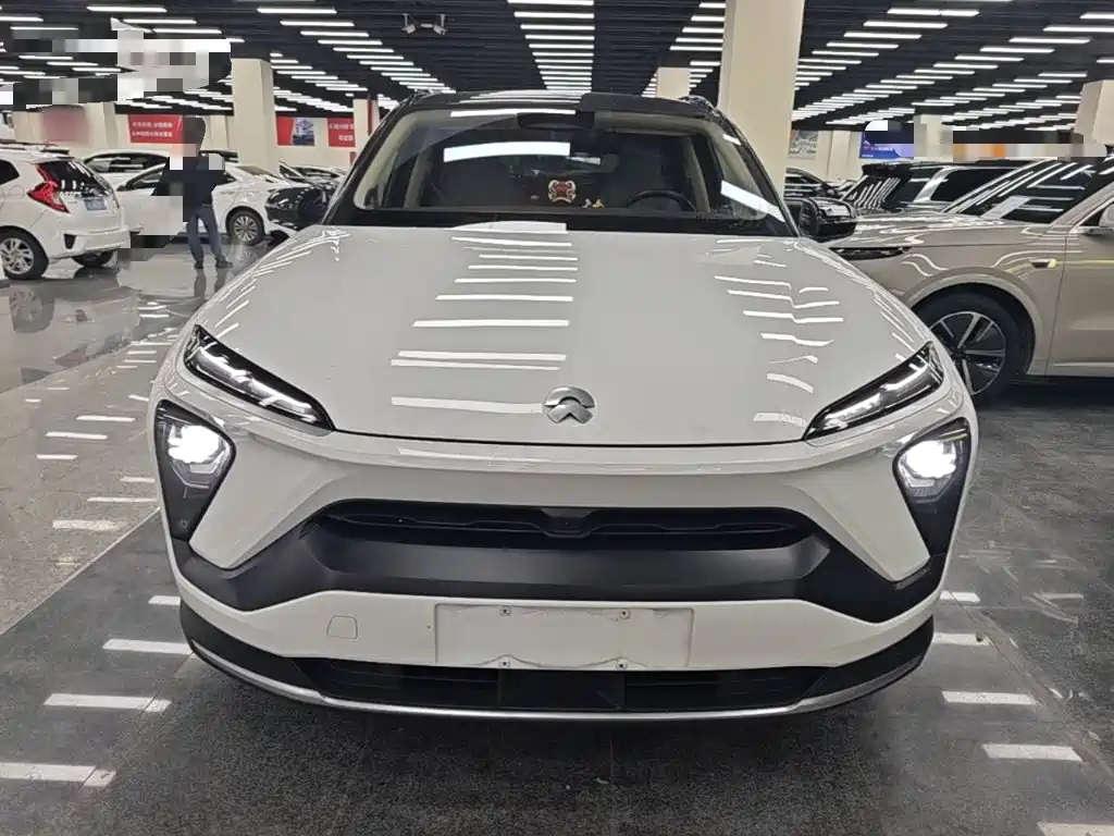 NIO ES6 — миниатюра 3