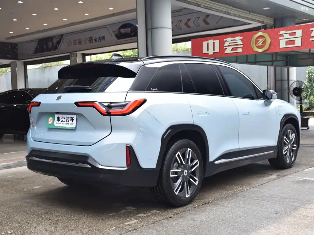 NIO ES6 — миниатюра 14