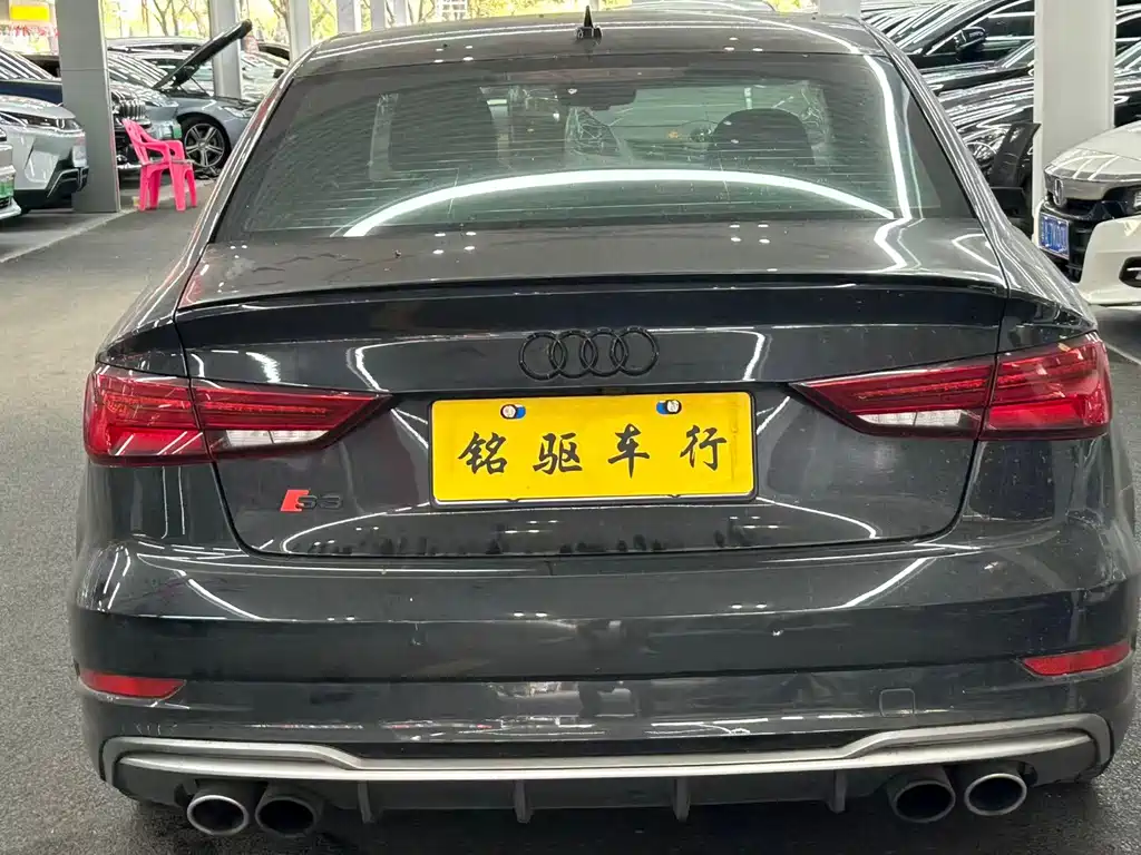 Audi S3 — миниатюра 6