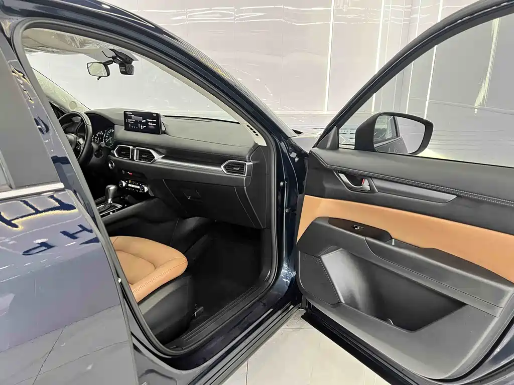 MAZDA CX 5