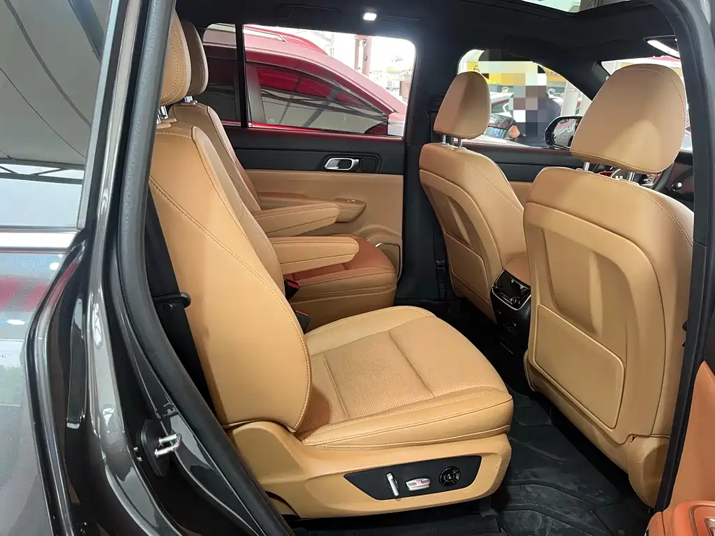 Li Auto Li ONE — миниатюра 6