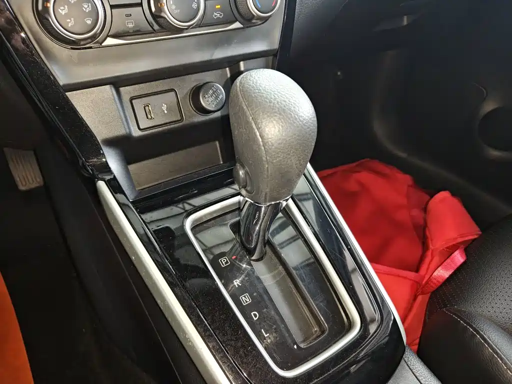 Nissan Sylphy — миниатюра 14