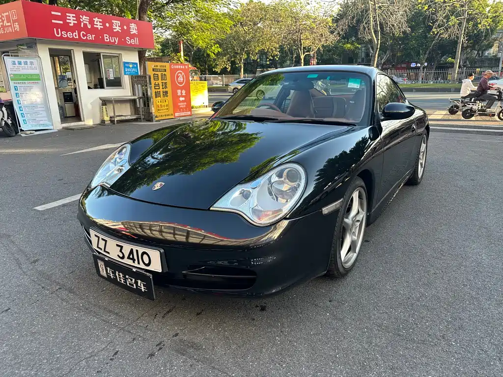 Porsche 911 2003