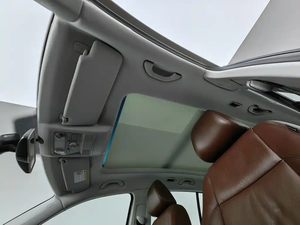 Volkswagen Tiguan — миниатюра 14