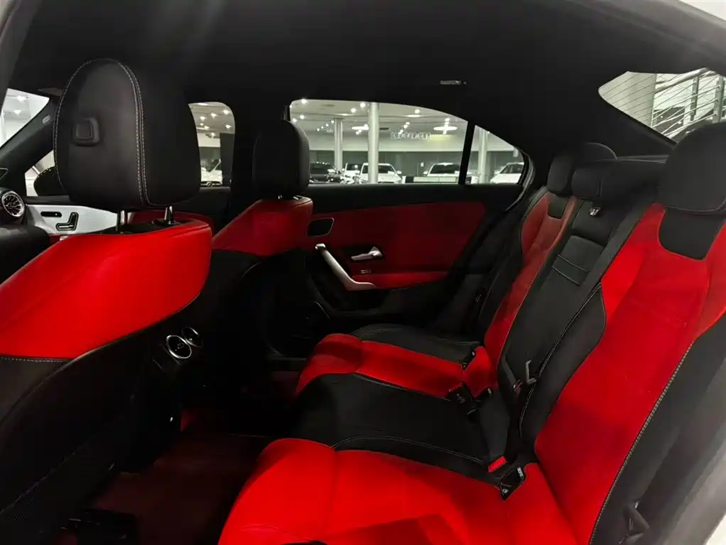 Mercedes-Benz A-Class AMG — миниатюра 14