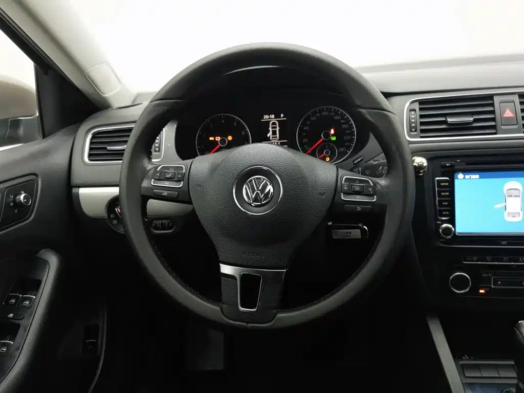 Volkswagen Sagitar — миниатюра 11