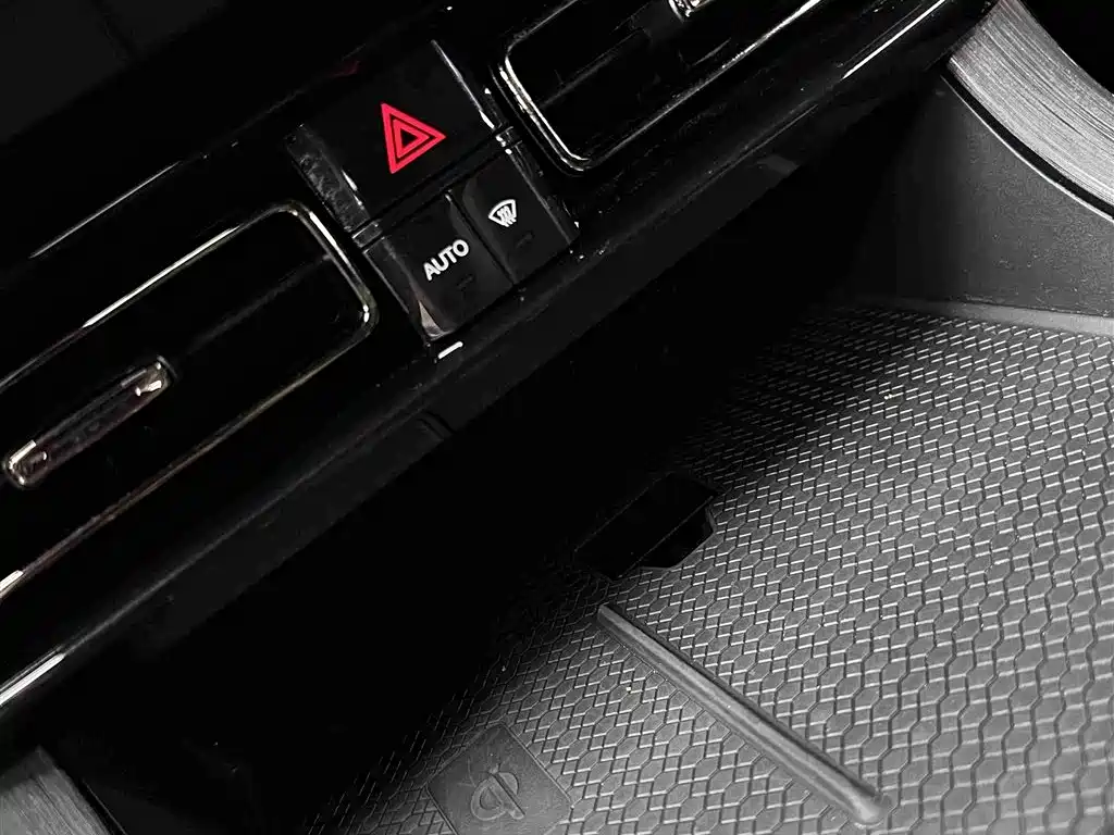 GAC Motor Trumpchi GS8 — миниатюра 19
