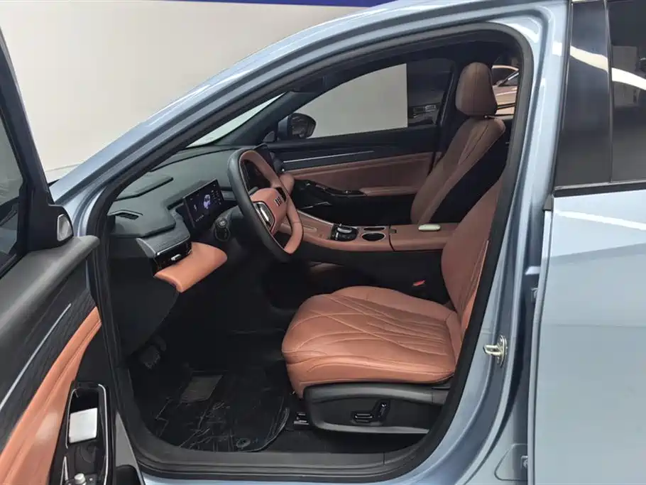 GEELY GALAXY GALAXY L6