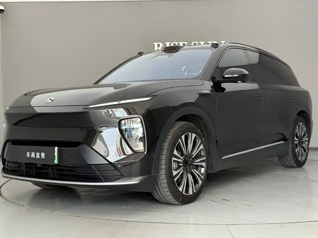 2023 Nio ES8