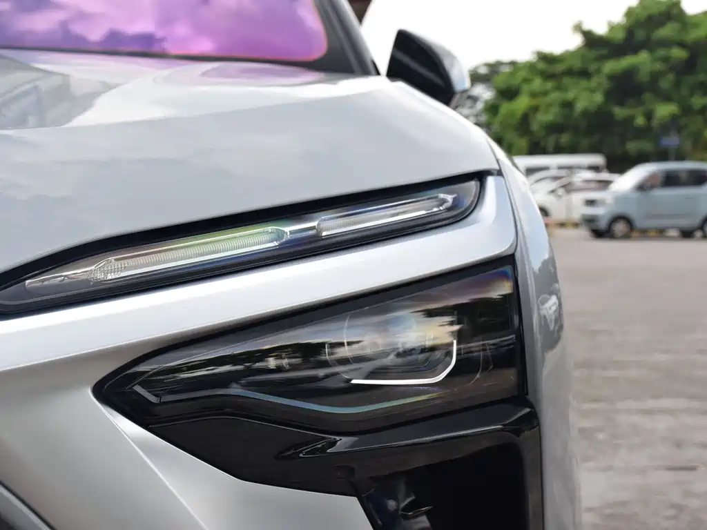 NIO ES8 — миниатюра 17