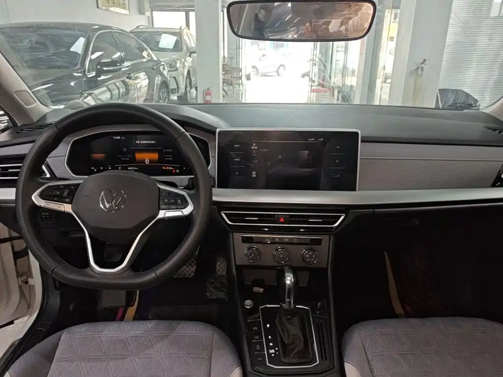 Volkswagen Lavida — миниатюра 10