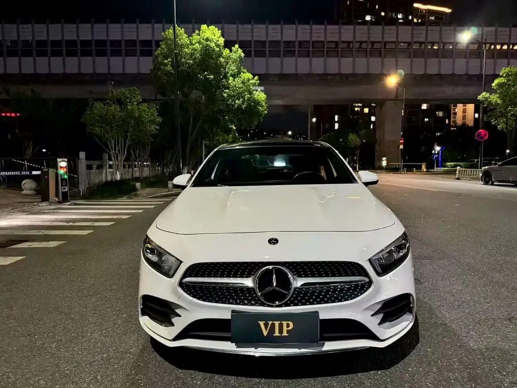 Mercedes-Benz A-Class A 2020 A 200 L Sport