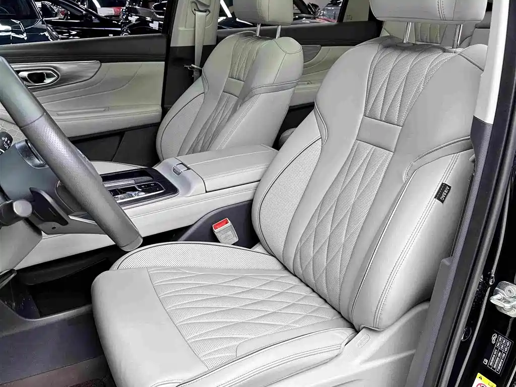 GAC Motor Trumpchi GS8 — миниатюра 25