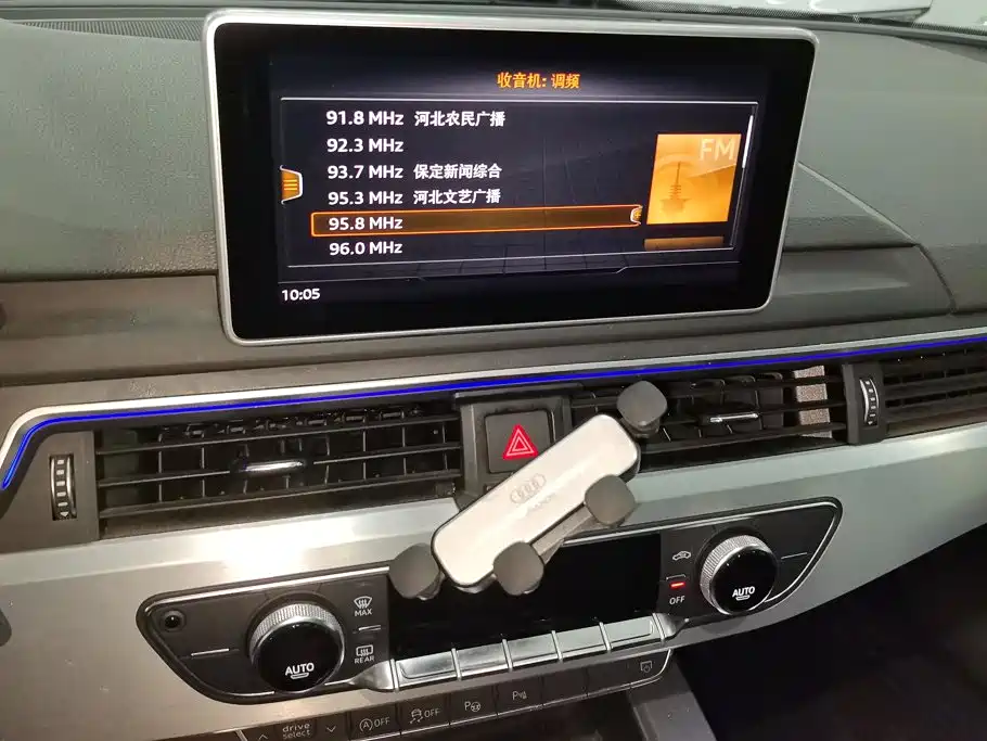 Audi A4L — миниатюра 13