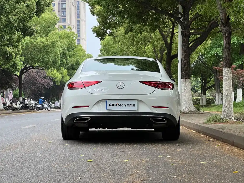 Mercedes-Benz CLS — миниатюра 4