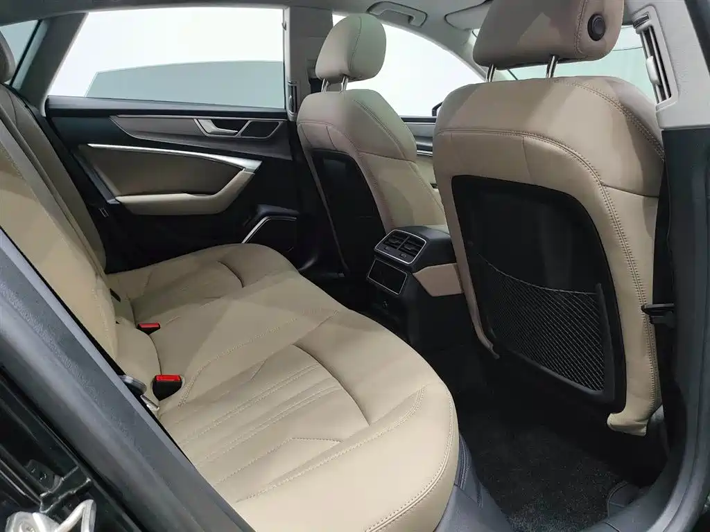Audi A7 — миниатюра 7