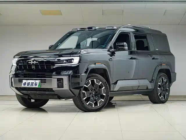 FANG CHENG BAO LEOPARD 8 2025