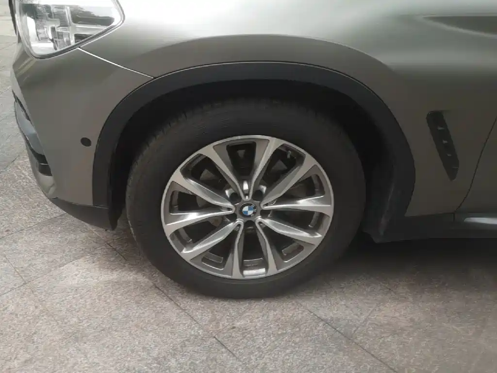 BMW X3 — миниатюра 23