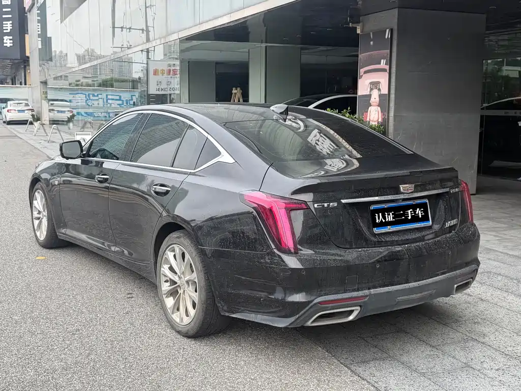 Cadillac CT5 — миниатюра 6